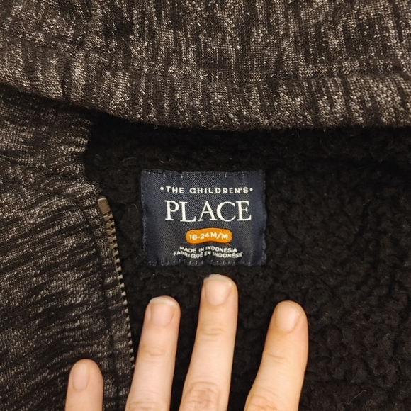 2/$35 Baby/Toddler Sweaters (18-24mths) Toddler Jeans (2T) - Picture 5 of 8